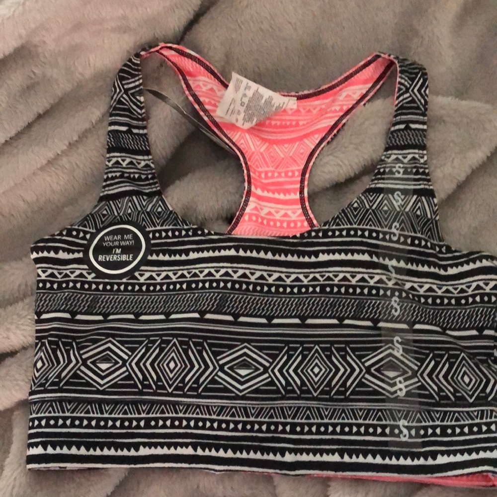 Sports bra